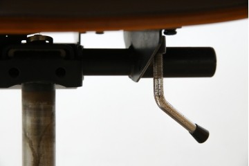 スイスビンテージ　高級オフィス家具メーカー Giroflex(ジロフレックス)　名作82Pasal(パサール)　美しいミッドセンチュリーの佇まいが際立つハイバックデスクチェア　定価約40万円　(R-083252)