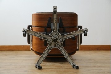 スイスビンテージ　高級オフィス家具メーカー Giroflex(ジロフレックス)　名作82Pasal(パサール)　美しいミッドセンチュリーの佇まいが際立つハイバックデスクチェア　定価約40万円　(R-083252)