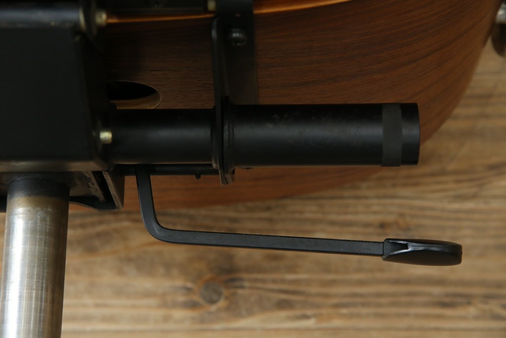 スイスビンテージ　高級オフィス家具メーカー Giroflex(ジロフレックス)　名作82Pasal(パサール)　美しいミッドセンチュリーの佇まいが際立つハイバックデスクチェア　定価約40万円　(R-083252)