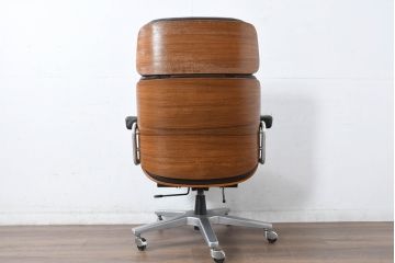スイスビンテージ　高級オフィス家具メーカー Giroflex(ジロフレックス)　名作82Pasal(パサール)　美しいミッドセンチュリーの佇まいが際立つハイバックデスクチェア(オフィスチェア、アームチェア、デスクチェア、ミーティングチェア、回転椅子、イス、ヴィンテージ)(定価約40万円)(R-083252)
