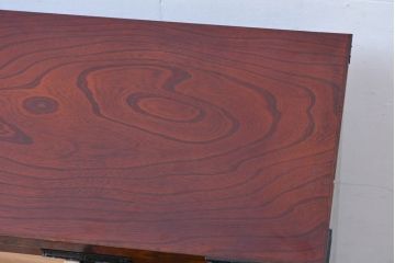 中古　美しい欅(ケヤキ)の杢目と重厚な金具の民芸和箪笥(和タンス、収納箪笥、引き出し、整理タンス、衣装箪笥)(R-083254)