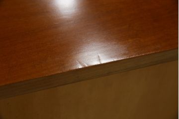 中古　イタリア輸入家具　猫脚が優美な象嵌入りの縦型チェスト(引き出し、サイドチェスト)(R-083255)
