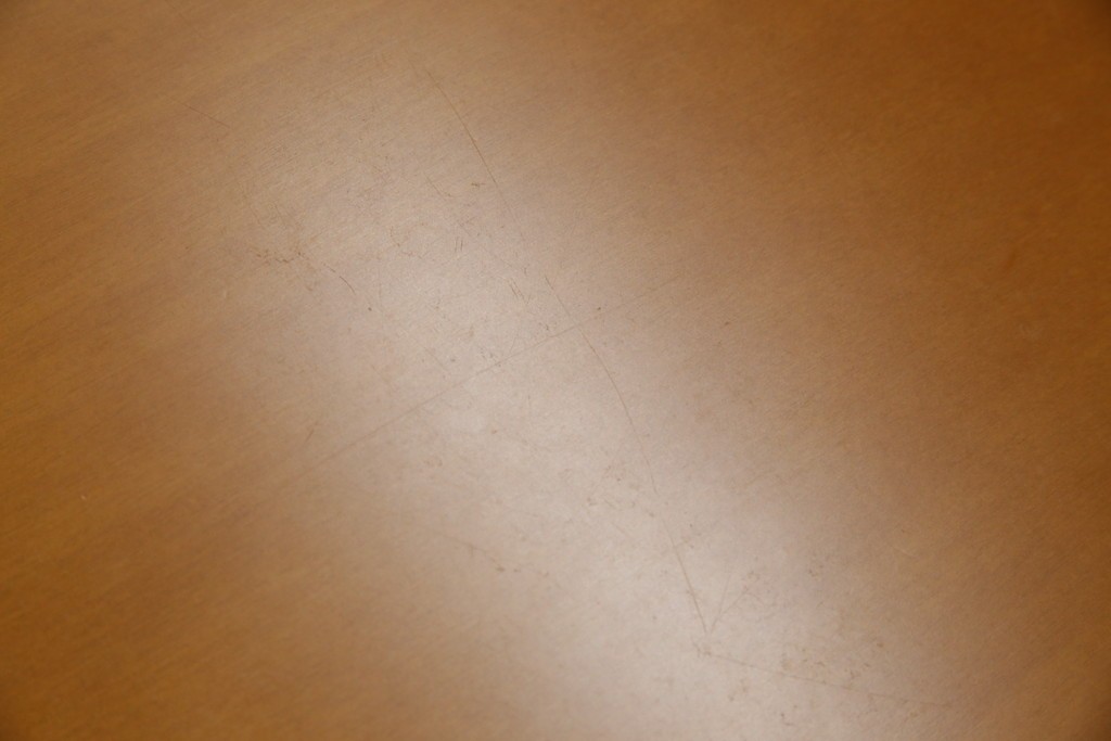 中古　arflex(アルフレックス)　TAVOLO NAVE(タボロ・ナーベ)　空間に調和しながらも存在感を放つダイニングテーブル　現行定価約55万円　(R-083256)