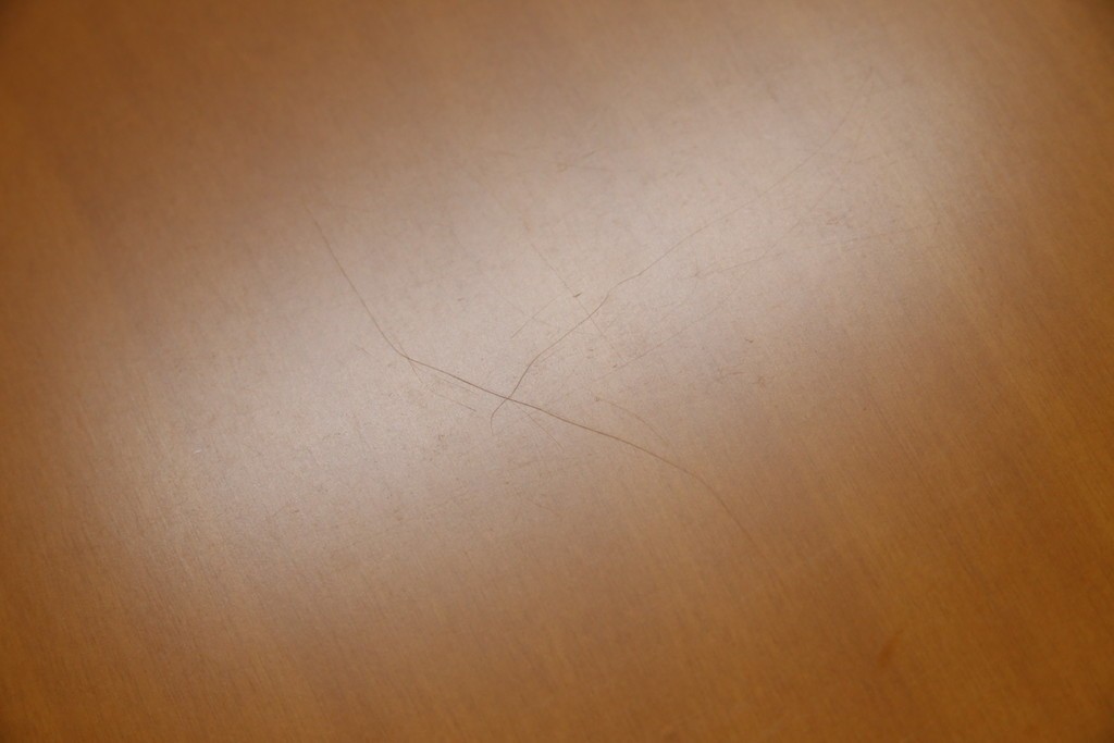 中古　arflex(アルフレックス)　TAVOLO NAVE(タボロ・ナーベ)　空間に調和しながらも存在感を放つダイニングテーブル　現行定価約55万円　(R-083256)