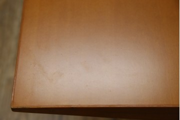 中古　arflex(アルフレックス)　TAVOLO NAVE(タボロ・ナーベ)　空間に調和しながらも存在感を放つダイニングテーブル　現行定価約55万円　(R-083256)