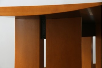 中古　arflex(アルフレックス)　TAVOLO NAVE(タボロ・ナーベ)　空間に調和しながらも存在感を放つダイニングテーブル　現行定価約55万円　(R-083256)