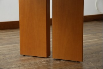 中古　arflex(アルフレックス)　TAVOLO NAVE(タボロ・ナーベ)　空間に調和しながらも存在感を放つダイニングテーブル　現行定価約55万円　(R-083256)