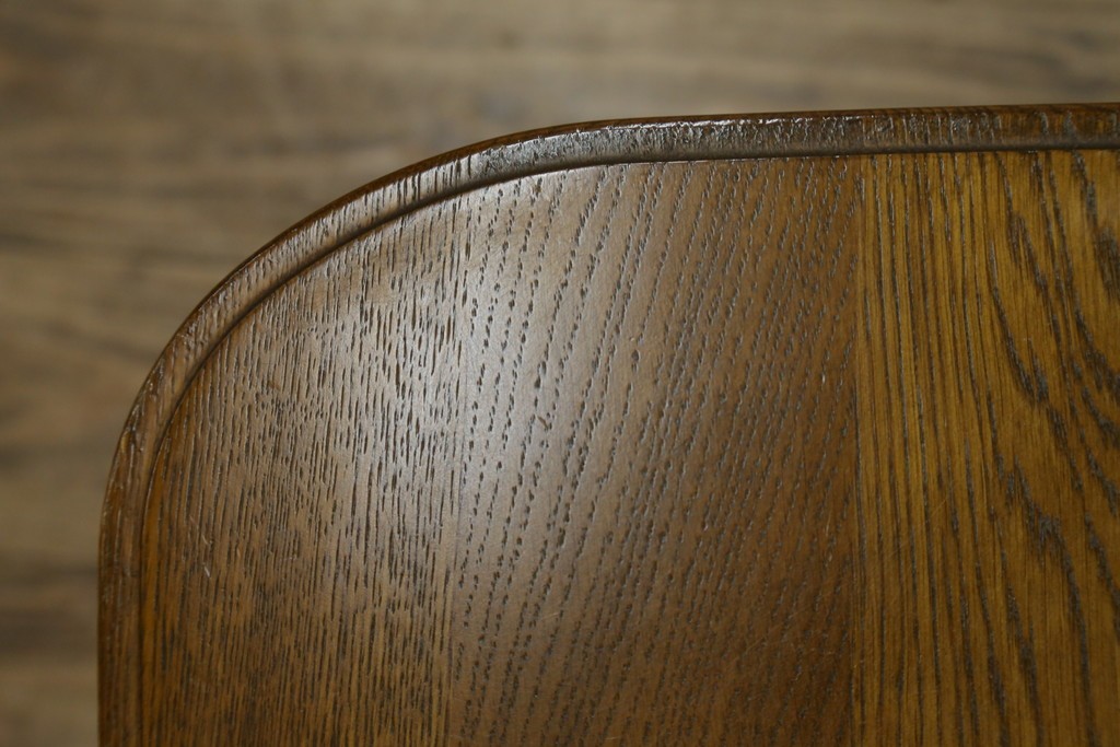 中古　美品　希少な絶版品!!　カリモク家具(karimoku)　ルスティック(RUSTIC)　オーク材　カントリースタイルの空間づくりにおすすめなダイニングチェア2脚セット　(R-083257)