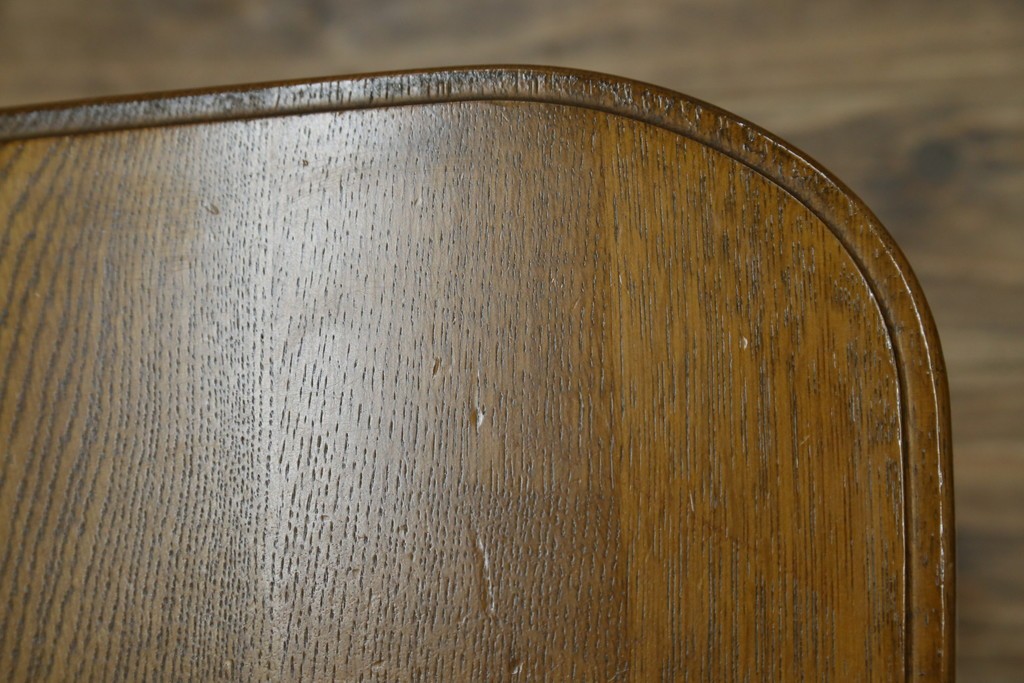 中古　美品　希少な絶版品!!　カリモク家具(karimoku)　ルスティック(RUSTIC)　オーク材　カントリースタイルの空間づくりにおすすめなダイニングチェア2脚セット　(R-083257)