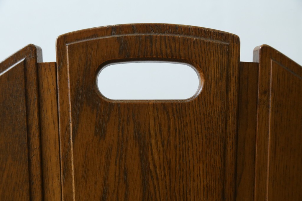 中古　美品　希少な絶版品!!　カリモク家具(karimoku)　ルスティック(RUSTIC)　オーク材　カントリースタイルの空間づくりにおすすめなダイニングチェア2脚セット　(R-083257)