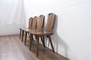 中古　美品　希少な絶版品!!　カリモク家具(karimoku)　ルスティック(RUSTIC)　オーク材　カントリースタイルの空間づくりにおすすめなダイニングチェア4脚セット(板座チェア、椅子、イス、バラ売り可能)(R-083257)