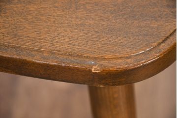 中古　美品　希少な絶版品!!　カリモク家具(karimoku)　ルスティック(RUSTIC)　オーク材　カントリースタイルの空間づくりにおすすめなダイニングチェア4脚セット(板座チェア、椅子、イス、バラ売り可能)(R-083257)