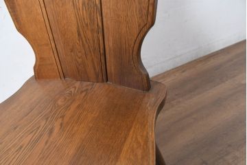 中古　美品　希少な絶版品!!　カリモク家具(karimoku)　ルスティック(RUSTIC)　オーク材　カントリースタイルの空間づくりにおすすめなダイニングチェア4脚セット(板座チェア、椅子、イス、バラ売り可能)(R-083257)