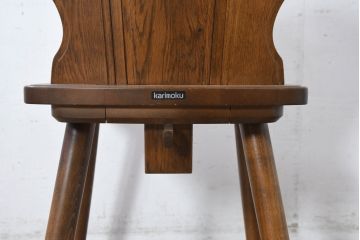 中古　美品　希少な絶版品!!　カリモク家具(karimoku)　ルスティック(RUSTIC)　オーク材　カントリースタイルの空間づくりにおすすめなダイニングチェア4脚セット(板座チェア、椅子、イス、バラ売り可能)(R-083257)