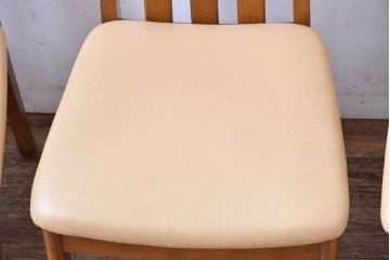 中古　マルニ木工(MARUNI)　楢(ナラ)材　本革(レザー)　北欧スタイルの美しい曲線が際立つダイニングチェア6脚セット(椅子、イス、バラ売り可能)(R-083258)