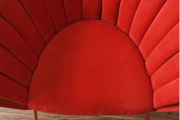中古　美品　展示品　高級家具ブランド　Abita Style(アビタスタイル)　優雅なレッドカラーとミッドセンチュリーデザインが空間のアクセントになるラウンジチェア(アームチェア、椅子、イス)(定価約10万5千円)(R-083259)