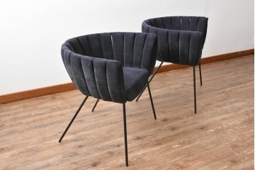 新古　未使用展示品　美品　展示品　高級家具ブランド　Abita Style(アビタスタイル)　丸みのある背もたれと縦ステッチが特徴のモダンなラウンジチェア2脚セット　定価2脚で約21万円　(R-083260)