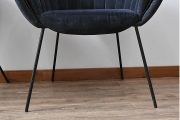 新古　未使用展示品　美品　展示品　高級家具ブランド　Abita Style(アビタスタイル)　丸みのある背もたれと縦ステッチが特徴のモダンなラウンジチェア2脚セット　定価2脚で約21万円　(R-083260)