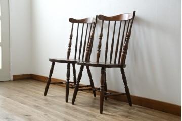 和製ビンテージ　飛騨家具　WINDS太平　たいへい(TAIHEI)　木の温もりを感じられるダイニングチェア2脚セット　(R-083261)