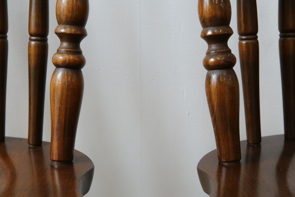 和製ビンテージ　飛騨家具　WINDS太平　たいへい(TAIHEI)　木の温もりを感じられるダイニングチェア2脚セット　(R-083261)