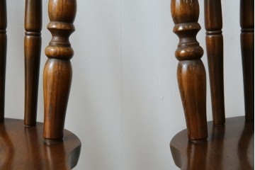 和製ビンテージ　飛騨家具　WINDS太平　たいへい(TAIHEI)　木の温もりを感じられるダイニングチェア2脚セット　(R-083261)