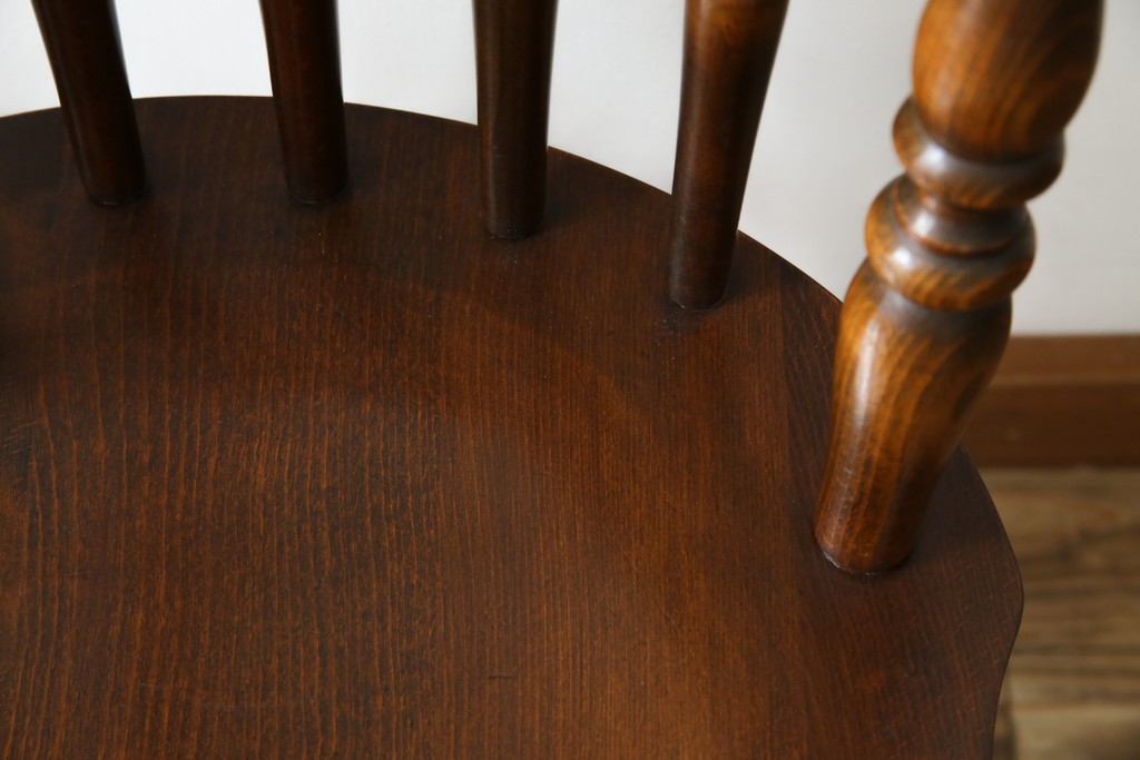 和製ビンテージ　飛騨家具　WINDS太平　たいへい(TAIHEI)　木の温もりを感じられるダイニングチェア2脚セット　(R-083261)