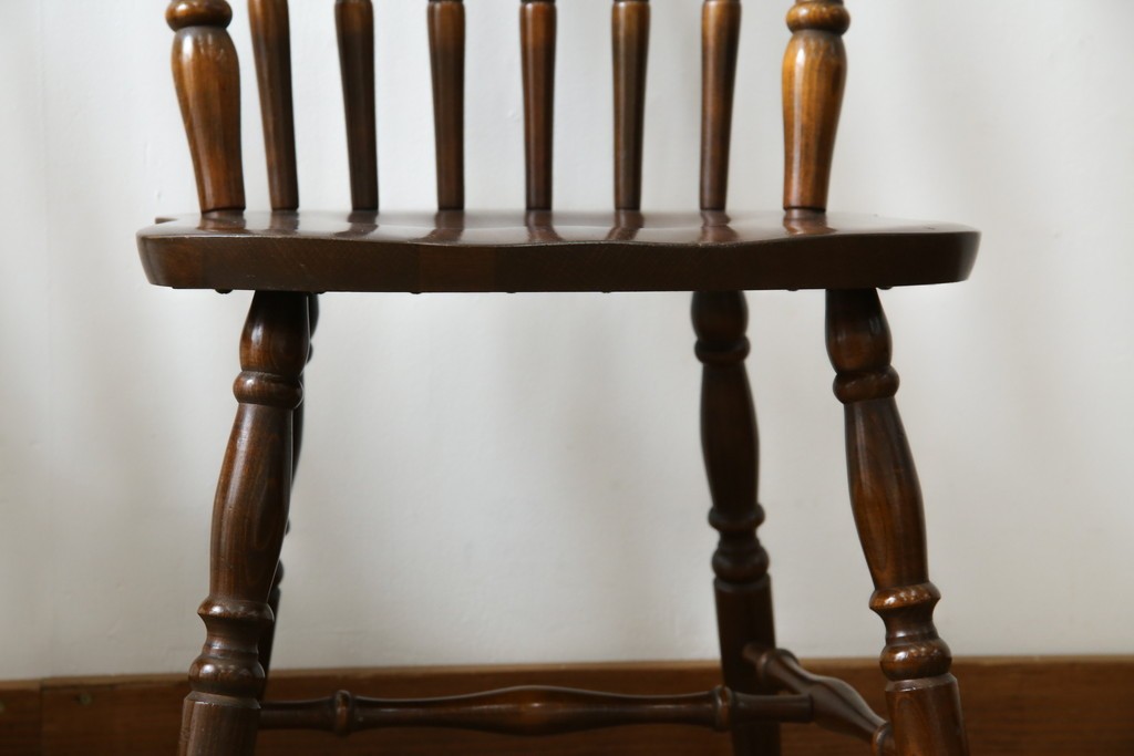 和製ビンテージ　飛騨家具　WINDS太平　たいへい(TAIHEI)　木の温もりを感じられるダイニングチェア2脚セット　(R-083261)