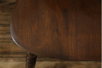 和製ビンテージ　飛騨家具　WINDS太平　たいへい(TAIHEI)　木の温もりを感じられるダイニングチェア2脚セット　(R-083261)