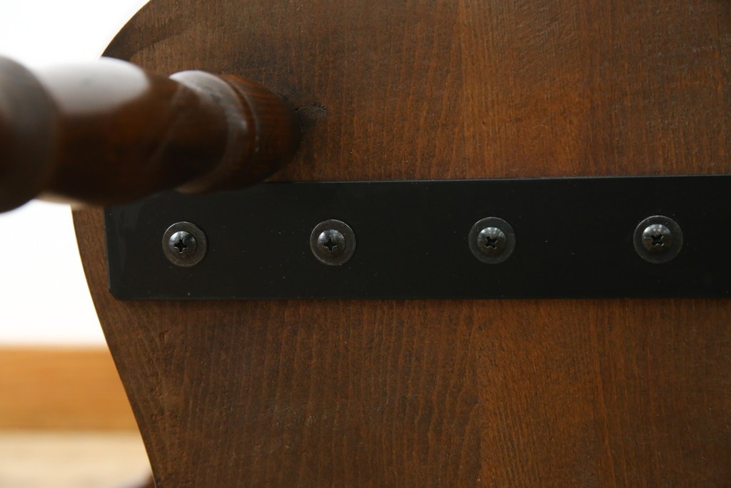 和製ビンテージ　飛騨家具　WINDS太平　たいへい(TAIHEI)　木の温もりを感じられるダイニングチェア2脚セット　(R-083261)