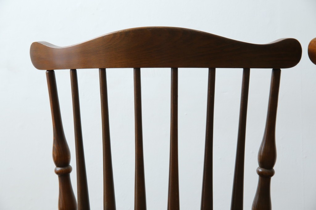 和製ビンテージ　飛騨家具　WINDS太平　たいへい(TAIHEI)　木の温もりを感じられるダイニングチェア2脚セット　(R-083261)