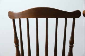 和製ビンテージ　飛騨家具　WINDS太平　たいへい(TAIHEI)　木の温もりを感じられるダイニングチェア2脚セット　(R-083261)