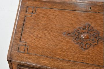 イギリスアンティーク　超美品　Lloyd’s Antiques(ロイズアンティークス)取り扱い　控えめな装飾が取り入れやすいオーク材ライディングビューロー(簿記机、ワークデスク、ビューローデスク、在宅用、在宅ワーク用、サイドチェスト、引き出し、英国)(R-083263)