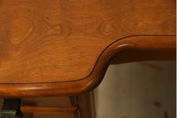 中古　横浜ダニエル(daniel)　Etranger(エトランジェ)　E-303　温かみのある色合いと上品な佇まいが魅力のレディースデスク　(R-083264)