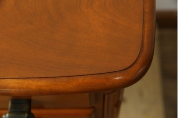 中古　横浜ダニエル(daniel)　Etranger(エトランジェ)　E-303　温かみのある色合いと上品な佇まいが魅力のレディースデスク　(R-083264)