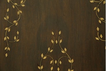 アジアンヴィンテージ　高級品!!　美しい唐草風象嵌装飾　ハンドクラフト　アジアンクラシカルな雰囲気が素敵なサイドボード　(R-083266)