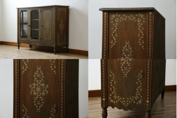 アジアンヴィンテージ　高級品!!　美しい唐草風象嵌装飾　ハンドクラフト　アジアンクラシカルな雰囲気が素敵なサイドボード　(R-083266)