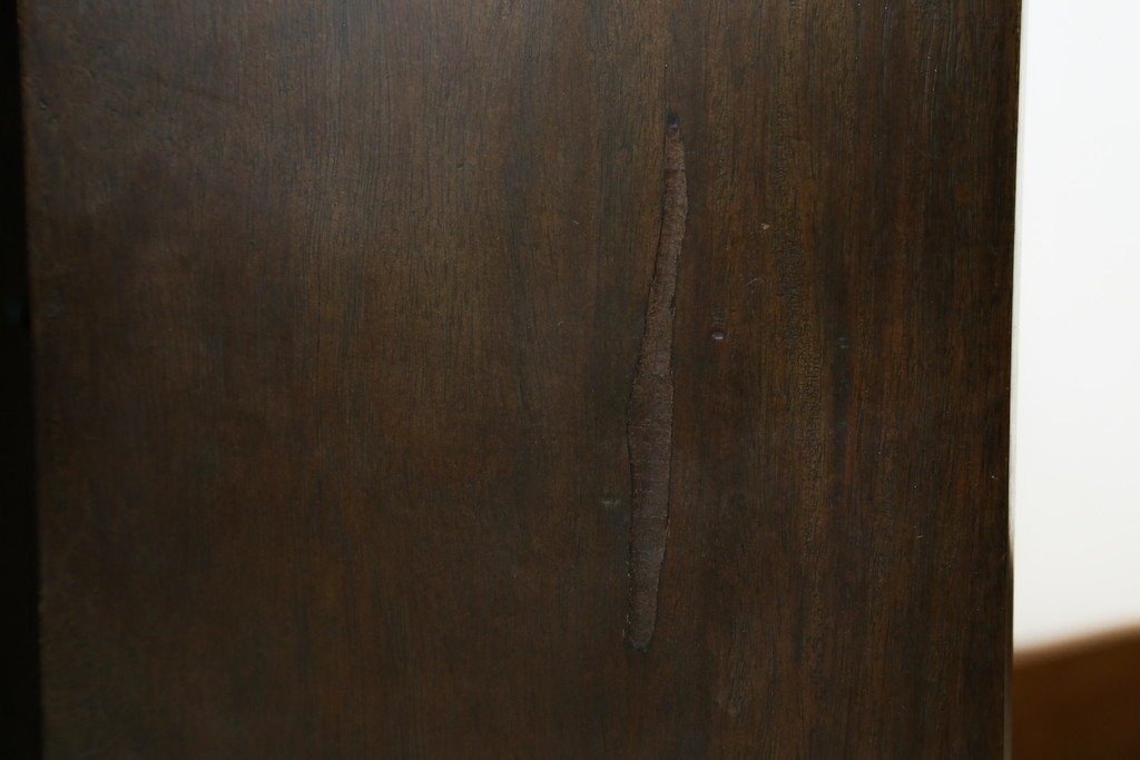 アジアンビンテージ　高級品!!　美しい唐草風象嵌装飾　ハンドクラフト　アジアンクラシカルな雰囲気が素敵な隠し引き出し付きサイドキャビネット　(R-083267)