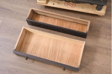 アジアンビンテージ　高級品!!　美しい唐草風象嵌装飾　ハンドクラフト　アジアンクラシカルな雰囲気が素敵な隠し引き出し付きサイドキャビネット(リビングボード、サイドボード、収納棚、飾り棚、戸棚、ヴィンテージ)(R-083267)