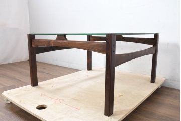 和製ビンテージ　ローズウッド　北欧デザインがおしゃれな上質な作りのブラウンガラストップローテーブル(センターテーブル、リビングテーブル、ヴィンテージ)(R-083270)