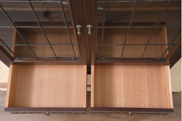 中古　美品　神戸元町欧風家具メープル不二屋製　マホガニー材の高級キャビネット(収納棚、戸棚、サイドキャビネット、飾り棚、本箱、ブックケース)(R-083272)