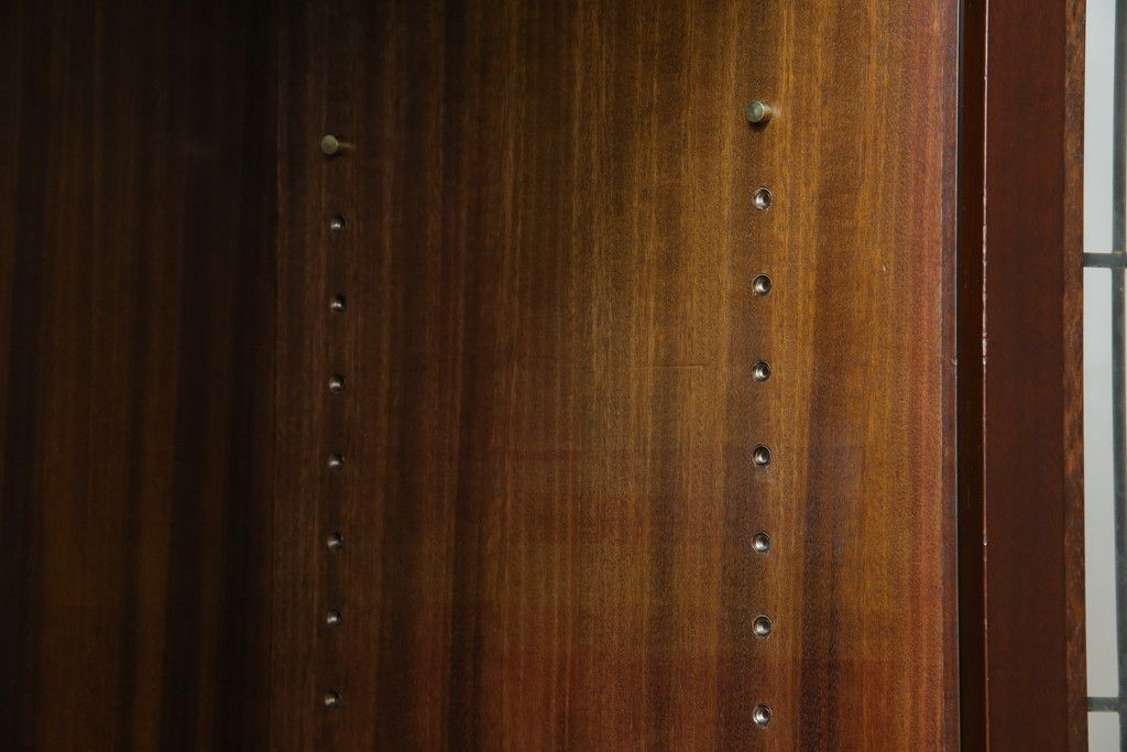 中古　美品　神戸元町欧風家具メープル不二屋製　マホガニー材の高級キャビネット(収納棚、戸棚、サイドキャビネット、飾り棚、本箱、ブックケース)(R-083272)