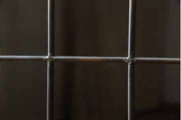 中古　美品　神戸元町欧風家具メープル不二屋製　マホガニー材の高級キャビネット(収納棚、戸棚、サイドキャビネット、飾り棚、本箱、ブックケース)(R-083272)