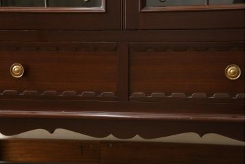 中古　美品　神戸元町欧風家具メープル不二屋製　マホガニー材の高級キャビネット(収納棚、戸棚、サイドキャビネット、飾り棚、本箱、ブックケース)(R-083272)