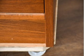 デンマークビンテージ　希少モデル　家具ブランド　DENKA(デンカ)　チーク材　シリンダートップ　引き出し天板付き　洗練されたデザインで空間を美しく整えるライティングビューロー(机、デスク、在宅用、在宅ワーク用、ワークデスク、引き出し、ヴィンテージ)(R-083273)