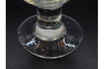 当時物　大正〜昭和初期　棗型(なつめ形)　赤縁　緑縁　乳白ぼかし　空間のアクセントになる氷コップ3点セット(ベル型?、吹きガラス、硝子、グラス、和ガラス)(R-083278)