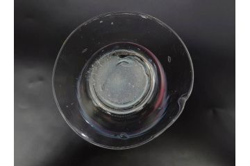 当時物　大正〜昭和初期　棗型(なつめ形)　赤縁　緑縁　乳白ぼかし　空間のアクセントになる氷コップ3点セット(ベル型?、吹きガラス、硝子、グラス、和ガラス)(R-083278)