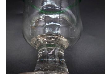 当時物　大正〜昭和初期　棗型(なつめ形)　赤縁　緑縁　乳白ぼかし　空間のアクセントになる氷コップ3点セット(ベル型?、吹きガラス、硝子、グラス、和ガラス)(R-083278)