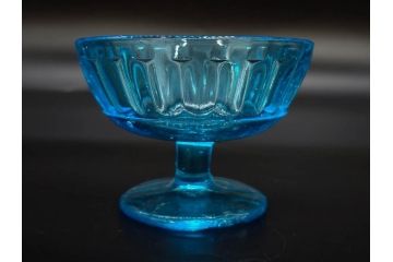 当時物　大正〜昭和初期　プレスガラス　ゴブレット　アイスクリームコップ　どこか懐かしい雰囲気の氷コップ2点&グラス6点セット(アイスクリームカップ、タンブラー、ショット、リキュール、硝子)(R-083280)