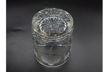 デンマーク　ROYAL COPENHAGEN(ロイヤルコペンハーゲン)　シャンパングラス/MEISSEN(マイセン)　マイセンクリスタル　ブルーオニオン　ロックグラス　繊細なデザインに気品を感じるグラス3点セット(タンブラー、オールドファッション、ワイン、コップ、北欧、共箱付き)(R-083281)