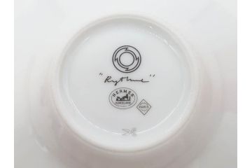 フランス　HERMES(エルメス)　リズム　洗練されたデザインが魅力のコーヒーカップ&ソーサー2客セット(C&S、金彩、碗皿、洋食器、共箱付)(R-083283)
